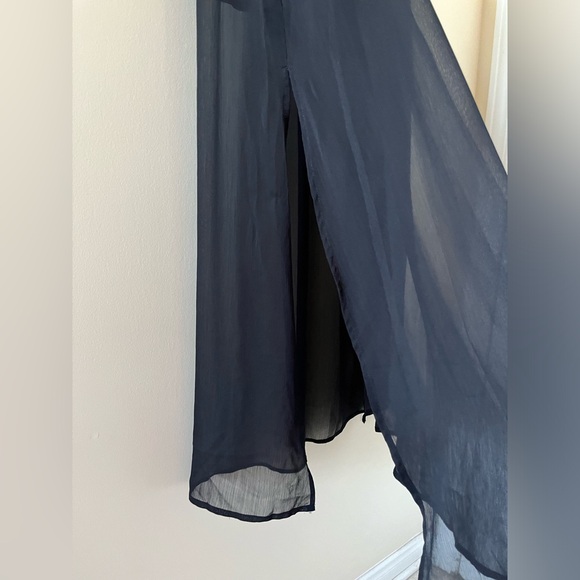 Black Maxi sheer skirt with slits 🖤 - Picture 3 of 5